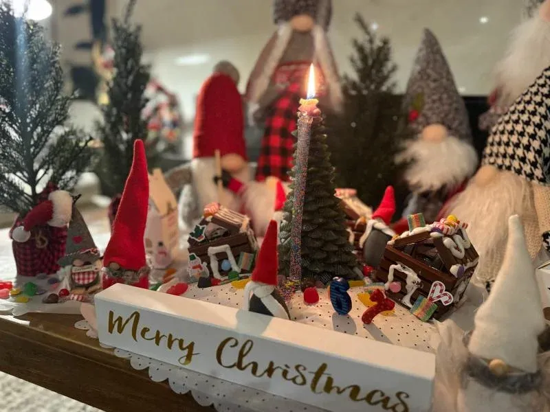 Cedarglen Homes gingerbread creation from the GingerCane archive